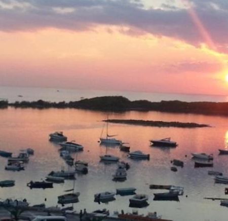 B&B Camere Porto Cesareo Bagian luar foto